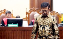 Dengan Suara Bergetar SYL Bacakan Pembelaan Pribadi di Sidang, Ungkap Ada Framing Jahat Sejak Awal