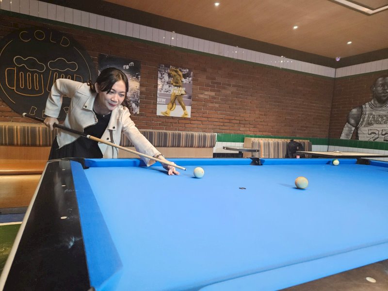 Pizza E Birra Makassar Resmi Membuka Arena Billiard untuk Umum