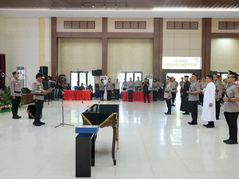 Kapolda Sulsel Pimpin Serah Terima Jabatan Kapolres Jajaran