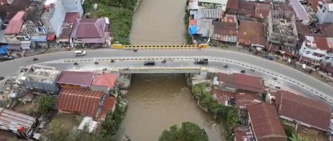 Pembangunan jembatan Malango di Toraja Utara telah rampung dan difungsikan oleh masyarakat.