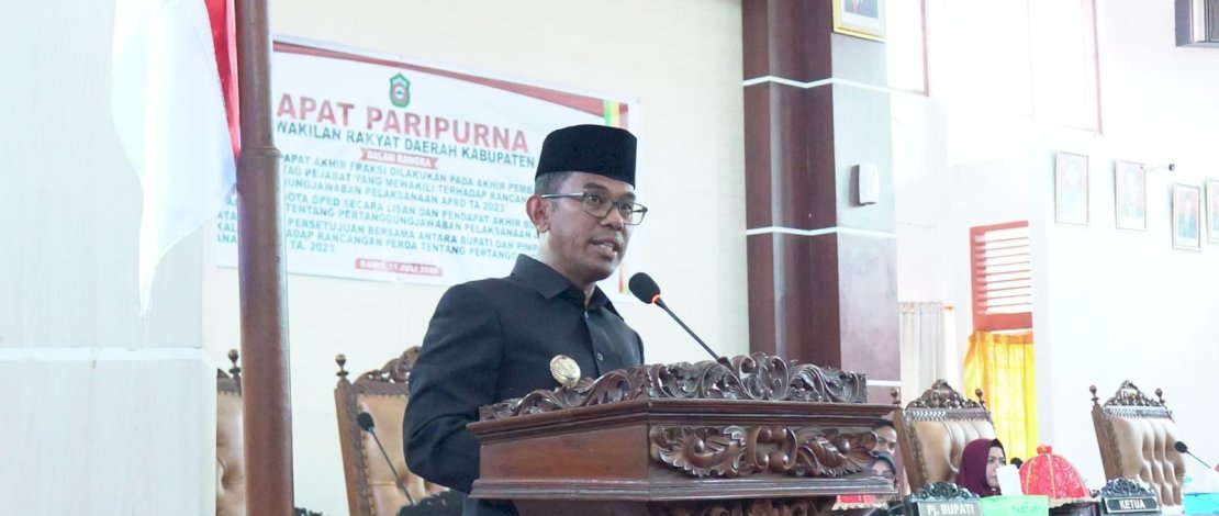 Penjabat Bupati Takalar, Setiawan Aswad, menghadiri Rapat Paripurna dengan agenda Penyampaian Pendapat Akhir Fraksi terhadap Rancangan Perda tentang Pertanggungjawaban Pelaksanaan APBD Tahun Anggaran 2023, Kamis, 11 Juli 2024. Penjabat Bupati Takalar, Setiawan Aswad, menghadiri Rapat Paripurna dengan agenda Penyampaian Pendapat Akhir Fraksi terhadap Rancangan Perda tentang Pertanggungjawaban Pelaksanaan APBD Tahun Anggaran 2023, Kamis, 11 Juli 2024.