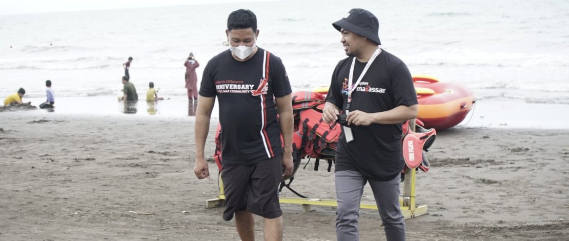 Dinas Pariwisata Kota Makassar mulai melakukan pembenahan pantai layar putih Makassar. Pembangunan toilet akan dilakukan ditempat tersebut.