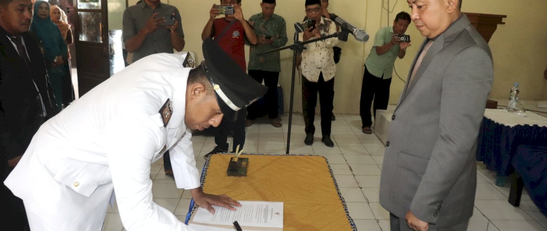 Pengukuhan penambahan masa jabatan Kepala Desa dan BPD se Kecamatan Pasimarannu dan Pasilambena, yang dipusatkan di Aula Kantor Camat Pasimarannu, Jumat, 12 Juli 2024. Pengukuhan penambahan masa jabatan Kepala Desa dan BPD se Kecamatan Pasimarannu dan Pasilambena, yang dipusatkan di Aula Kantor Camat Pasimarannu, Jumat, 12 Juli 2024.