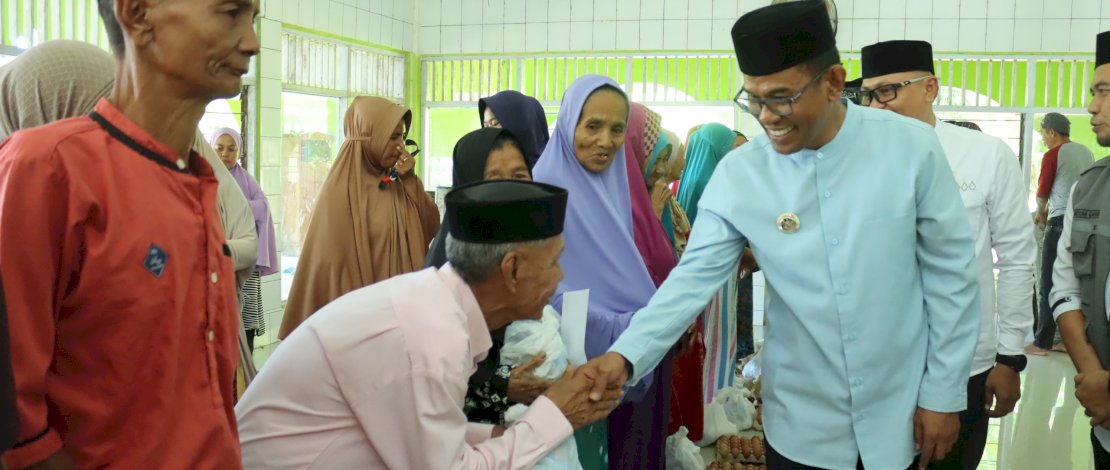 Pj. Bupati Takalar, Dr. Setiawan Aswad, Perkuat Silaturahmi Lewat Safari Jum'at di Masjid Lingkungan Bone-Bone II