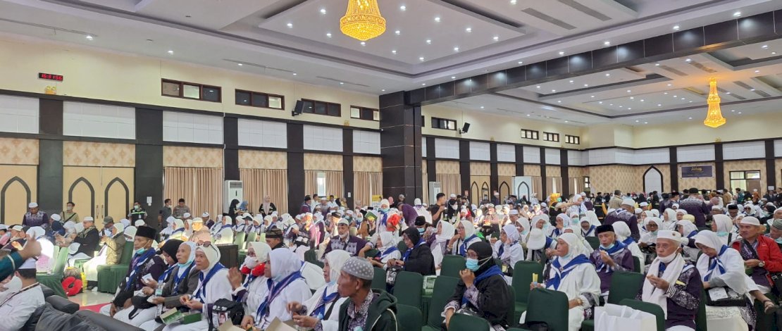 Jemaah haji Debarkasi Makassar saat berada di Aula Arafah Asrama Haji Sudiang Makassar.(IST) Jemaah haji Debarkasi Makassar saat berada di Aula Arafah Asrama Haji Sudiang Makassar.(IST)