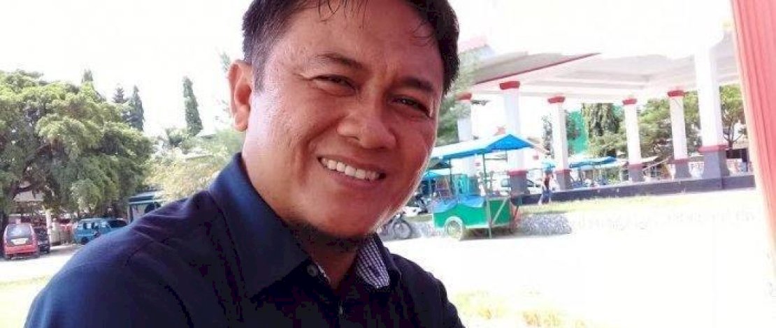 Akademi Univ Mega Rezky Makassar, Dr Baharuddin Hafid 