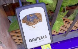 Tolak Turis ke Negaranya, Warga Spanyol Ramai-ramai Simpan Kotoran Manusia di Kotak Kunci Penginapan