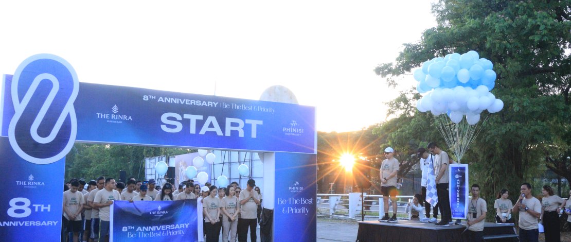 Meriahkan HUT ke-8, The Rinra Makassar Gelar Fun Walk dan Hiburan Keluarga