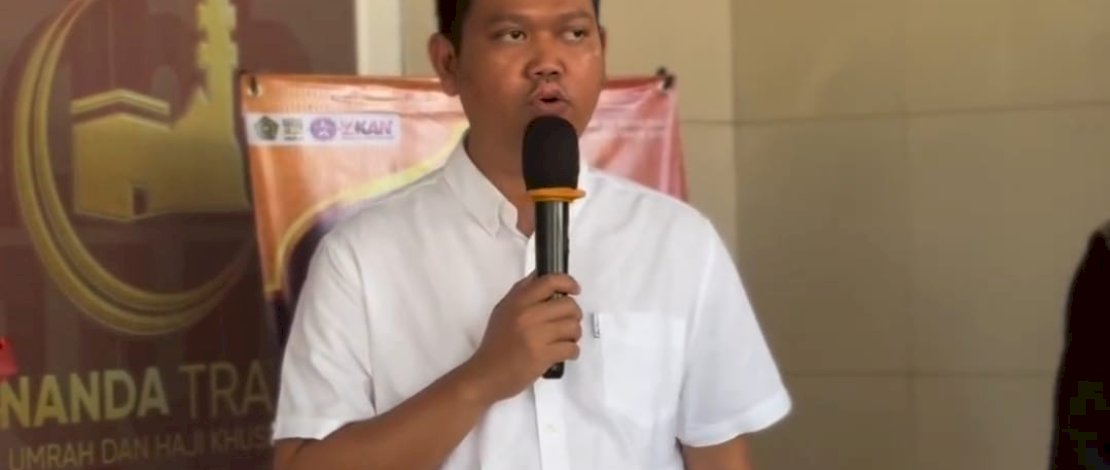 Dokter Fadli Ananda saat peresmian kantor baru Ananda Travel, Senin, 22 Juli 2024.
