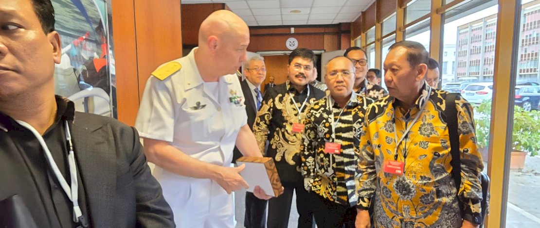 Komisi V DPR RI melakukan kunjungan kerja ke Italia dalam rangka melaksanakan fungsi diplomasi khususnya dalam proses penganggaran, pelaksanaan, dan pengawasan pembangunan di bidang transportasi. Kunjungan kerja ini dilaksanakan 21 - 27 Juli 2024. Komisi V DPR RI melakukan kunjungan kerja ke Italia dalam rangka melaksanakan fungsi diplomasi khususnya dalam proses penganggaran, pelaksanaan, dan pengawasan pembangunan di bidang transportasi. Kunjungan kerja ini dilaksanakan 21 - 27 Juli 2024.