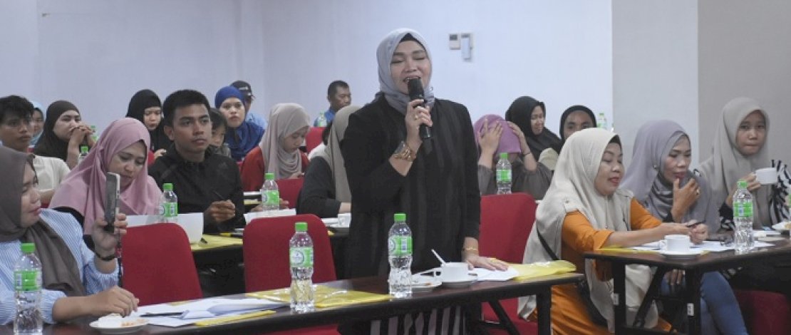 DPRD Kota Makassar Sosialisasikan Perda Kawasan Tanpa Rokok di Hotel Royal Bay, Masyarakat Berikan Tanggapan Beragam