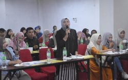 DPRD Kota Makassar Sosialisasikan Perda Kawasan Tanpa Rokok di Hotel Royal Bay, Masyarakat Berikan Tanggapan Beragam