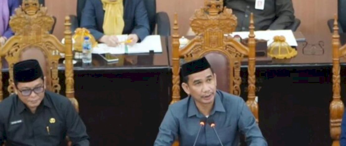 DPRD Makassar Rapat Paripurna Pandangan Ranperda RPJPD 2025-2045