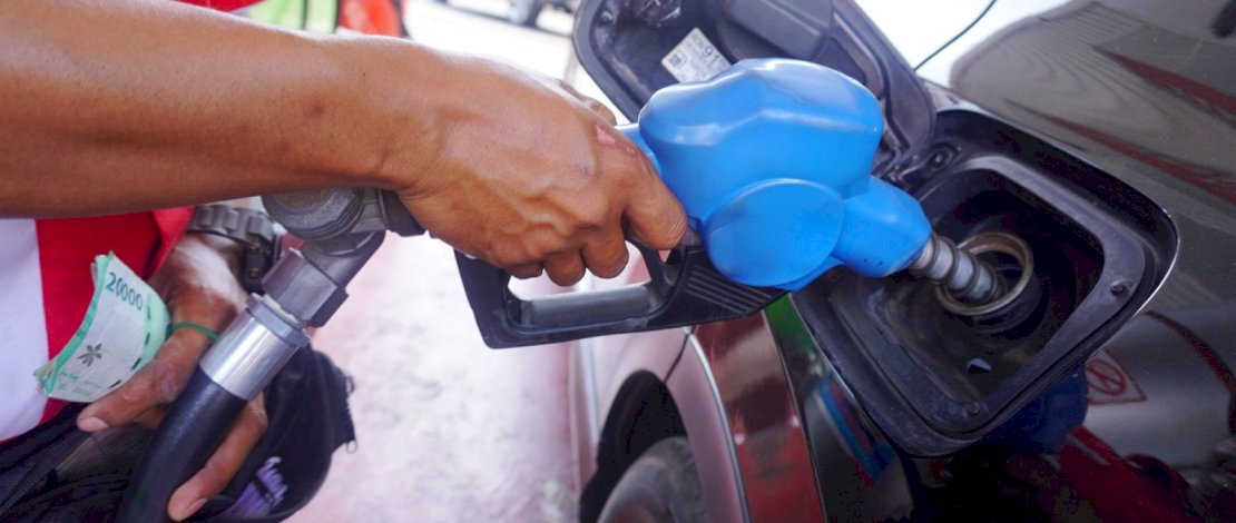 Plh Kepala Biro Ekonomi dan Administrasi Pembangunan Provinsi Sulsel, Abd Azis Bennu, konsumsi BBM non subsidi yang tinggi di Sulsel kemungkinan dipengaruhi oleh daya beli masyarakat yang tetap terjaga.