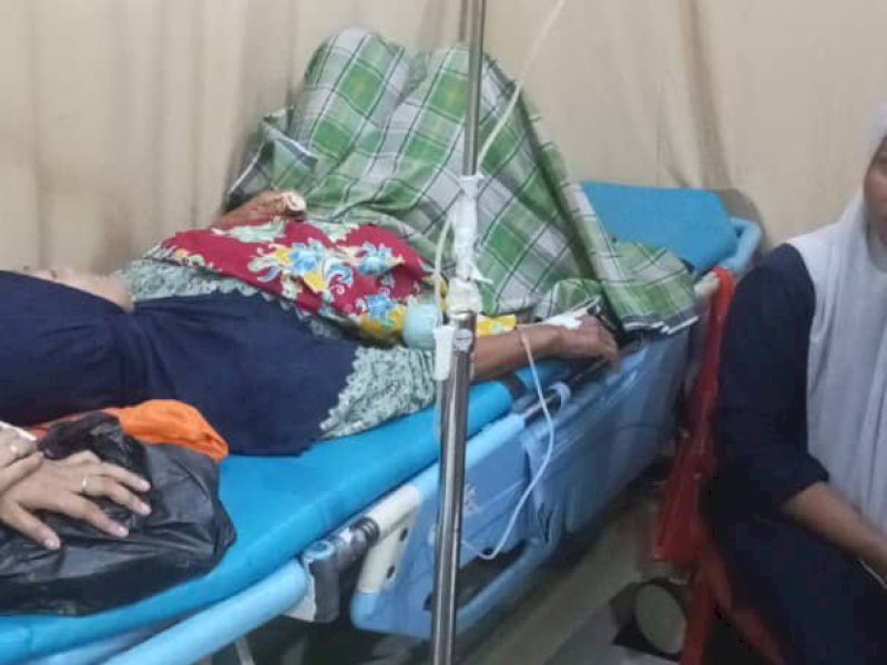 Puluhan Orang Dilarikan ke RSUD Syekh Yusuf Gowa, Diduga Keracunan Makanan Acara Khitanan