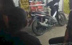 Pungli, Warga Protes Iuran Lapak Rp250 Ribu Perbulan di Stadion Sidrap