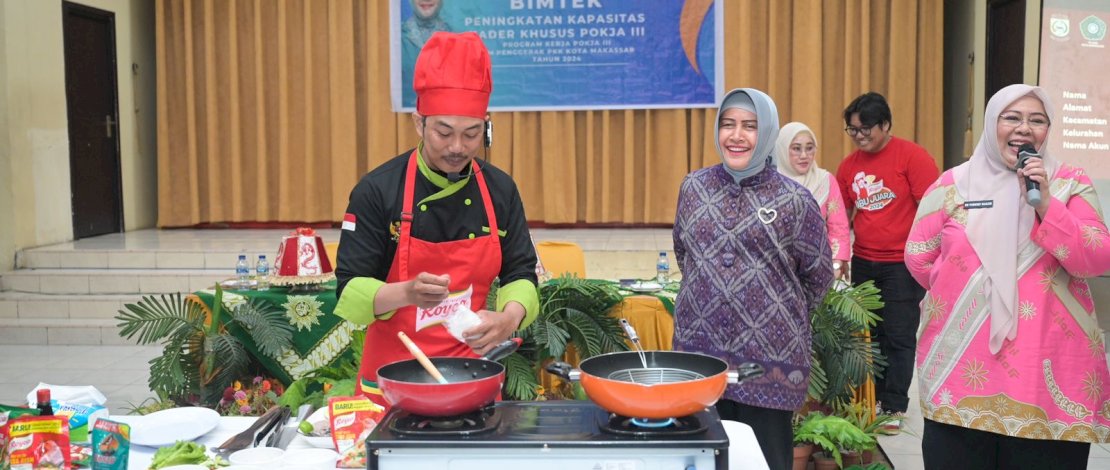 Ketua TP PKK Makassar Tinjau 3 Lorong Wisata Ketua TP PKK Makassar Tinjau 3 Lorong Wisata