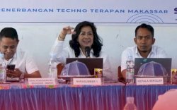 Kadisnaker Makassar Jadi Narasumber Workshop Penguatan BKK di SMK Penerbangan Techno