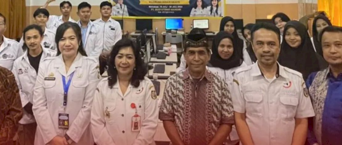 Disnaker&nbsp;&nbsp;Makassar Buka Pelatihan Desain Grafis di LPK Budi Utomo
