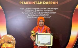 Cakupan Kepesertaan JKN Capai 99 Persen, Makassar Terima UHC Award 2024