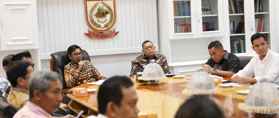 PJ Sekda Paparkan 100 Inovasi Kota Makassar di Hadapan Pj Wali Kota Palembang 