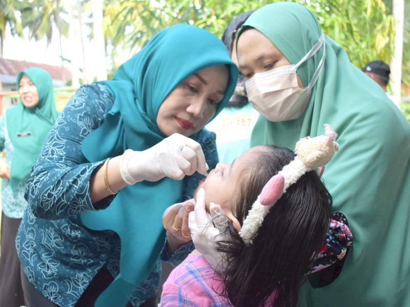 Musrifah Basli Jemput Bola, Sweeping PIN Polio