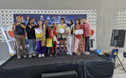 UT Surabaya Gelar Lomba Dance SMA untuk Rayakan HUT Kemerdekaan dan Dies Natalis