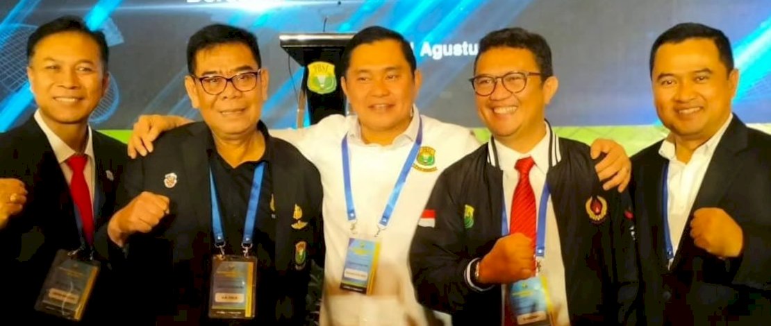 Komjen Pol Fadil Imran terpilih secara aklamasi sebagai Ketua Umum PP PBSI Periode 2024-2028 pada Munas PBSI XXIV Tahun 2024 di Surabaya, Jawa Timur. Komjen Pol Fadil Imran terpilih secara aklamasi sebagai Ketua Umum PP PBSI Periode 2024-2028 pada Munas PBSI XXIV Tahun 2024 di Surabaya, Jawa Timur.