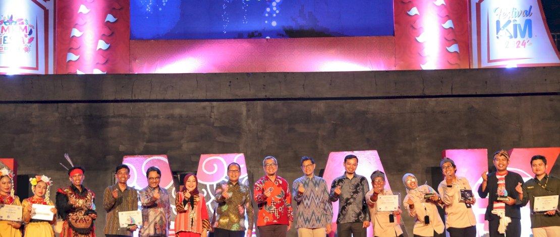 Kementrian Kominfo Beri Apresiasi KIM untuk Empat Kategori