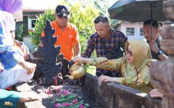 Dukung Tradisi Leluhur, Indira Yusuf Ismail Hadiri Ritual Makam Timungang Lompoa