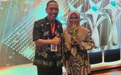 Drg Besse Sulo dari Luwu Utara Raih Penghargaan Tenaga Medis Teladan Tingkat Nasional