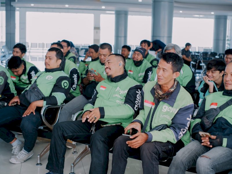 HUT RI ke-79, Pelindo Makassar Gelar Safety Riding & Service Gratis untuk Ojol 