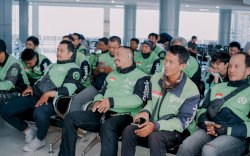HUT RI ke-79, Pelindo Makassar Gelar Safety Riding & Service Gratis untuk Ojol 