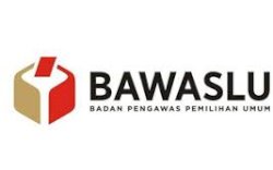 Bawaslu Bantaeng Endus Dugaan Pelanggaran Istri Kades Bagi Beras Sambil Kampanyekan Cakada