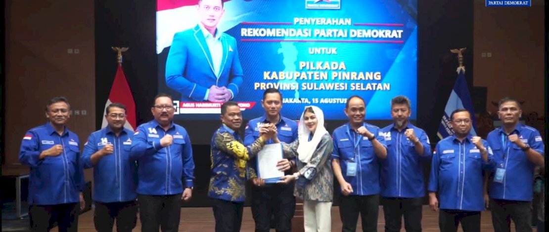 AHY Serahkan Rekomendasi Resmi Partai Demokrat untuk Usman Marham-Andi Hastri T Wello di Pilkada Pinrang 2024