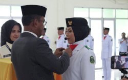 Pj Bupati Takalar Kukuhkan 76 Paskibraka HUT Kemerdekaan RI