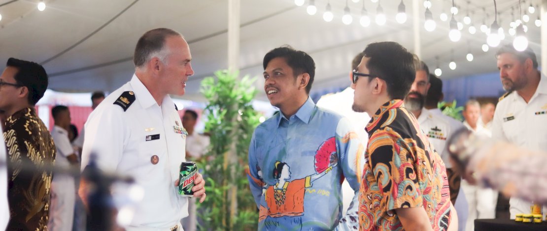 Pj Sekda Kota Makassar Hadiri Reception Dinner di Kapal Perang Australia  HMAS Perth 157