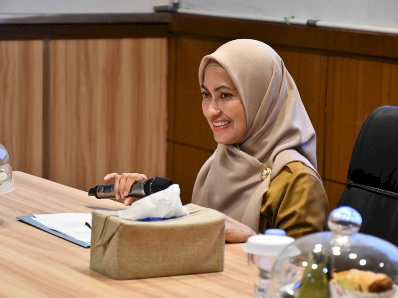 Bupati Lutra Lepas 27 Calon Mahasiswa Penerima Beasiswa 