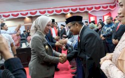 35 Anggota DPRD Luwu Utara Resmi Dilantik, Bupati Indah: Semoga Sukses Menjalankan Amanah