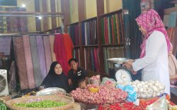 Sosialisasikan Insentif Merdeka, UPTB Wilayah Palopo Sambangi Pasar Tradisional