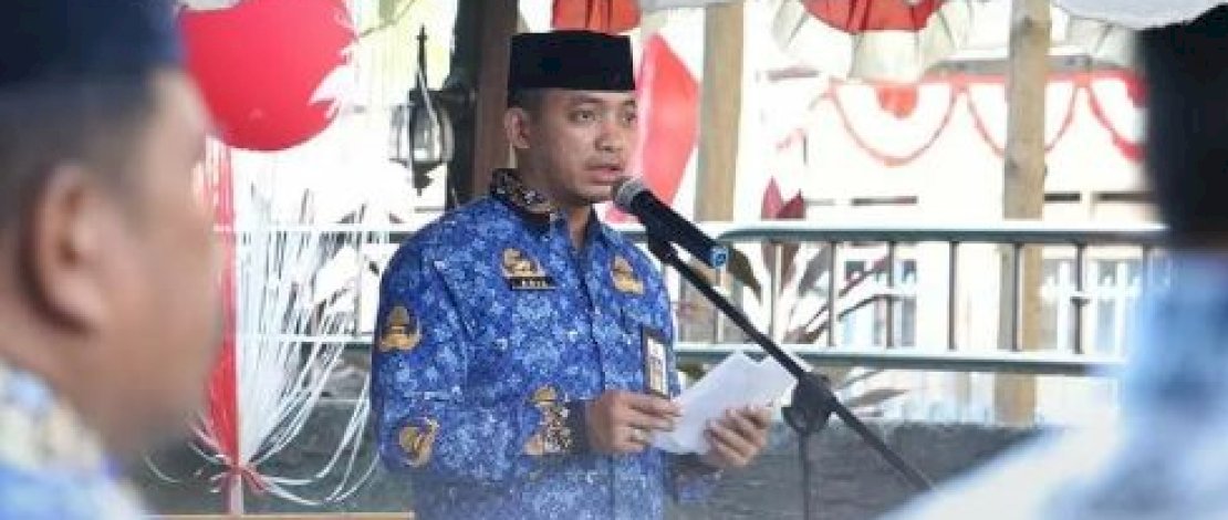 Sekcam Makassar Muh. Aril Syahbani Pimpin Upacara Peringatan HUT Kemerdekaan RI ke-79
