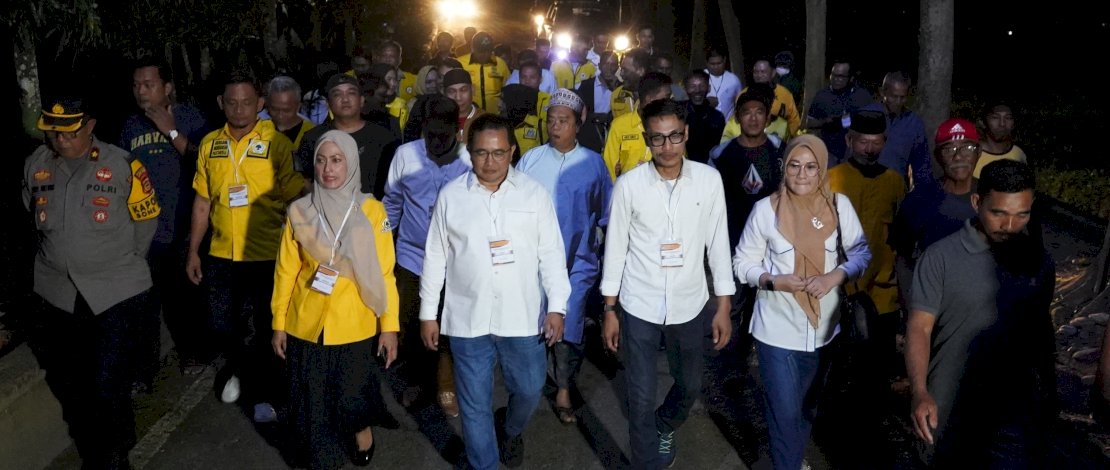 Pasangan Calon Bupati-Wakil Bupati Luwu Utara, Muhammad Fauzi dan Ajie Saputra, resmi mendaftar di KPU, Kamis, 29 Agustus 2024, pukul 21.00 WITA.