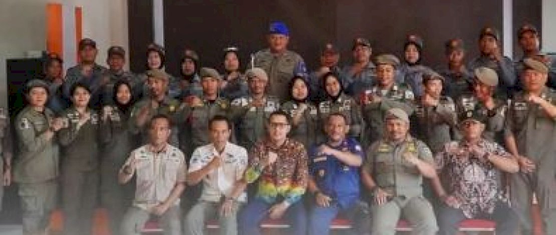Camat Makassar Dampingi Plt. Kasatpol PP Cek Kesiapan Anggota Satpol PP BKO