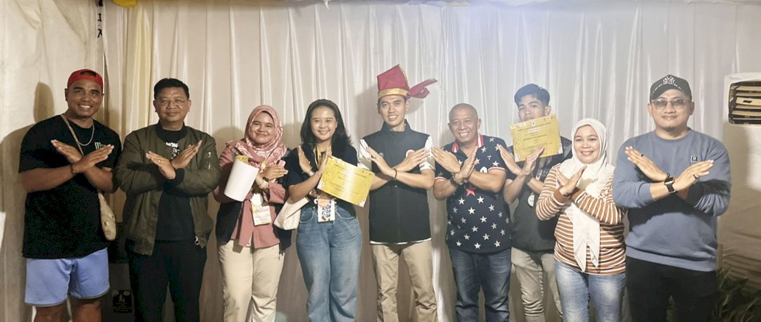 Kontingen Sulsel berhasil mencetak prestasi pada Pekan Kreativitas Pemuda Indonesia (Kreativesia Komunitas Fest) 2024, yang digelar di Kota Banjar Baru, Kalimantan Selatan. Kontingen Sulsel berhasil mencetak prestasi pada Pekan Kreativitas Pemuda Indonesia (Kreativesia Komunitas Fest) 2024, yang digelar di Kota Banjar Baru, Kalimantan Selatan.