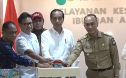 Presiden Jokowi Ingin Tekan Kematian Ibu dan Anak Usai Resmikan Gedung KIA RSUP Wahidin