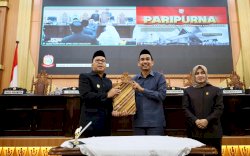 Pengesahan Empat Ranperda Jadi Paripurna Terakhir DPRD 2019-2024, Danny Pomanto Kenang Kebersamaan Selama Lima Tahun