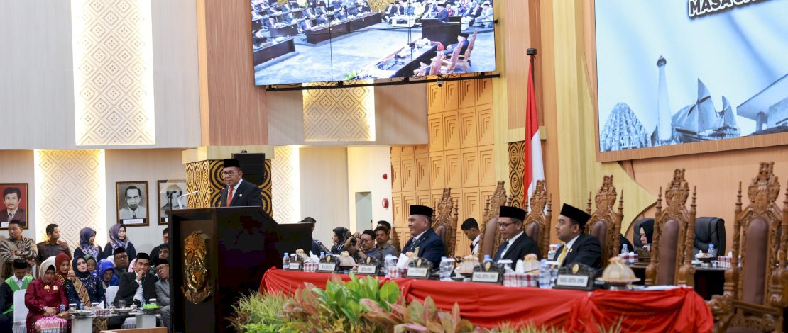 Sumpah Jabatan Anggota DPRD, Danny Pomanto Tekankan Kepentingan Publik dan Sukseskan Pilkada Serentak