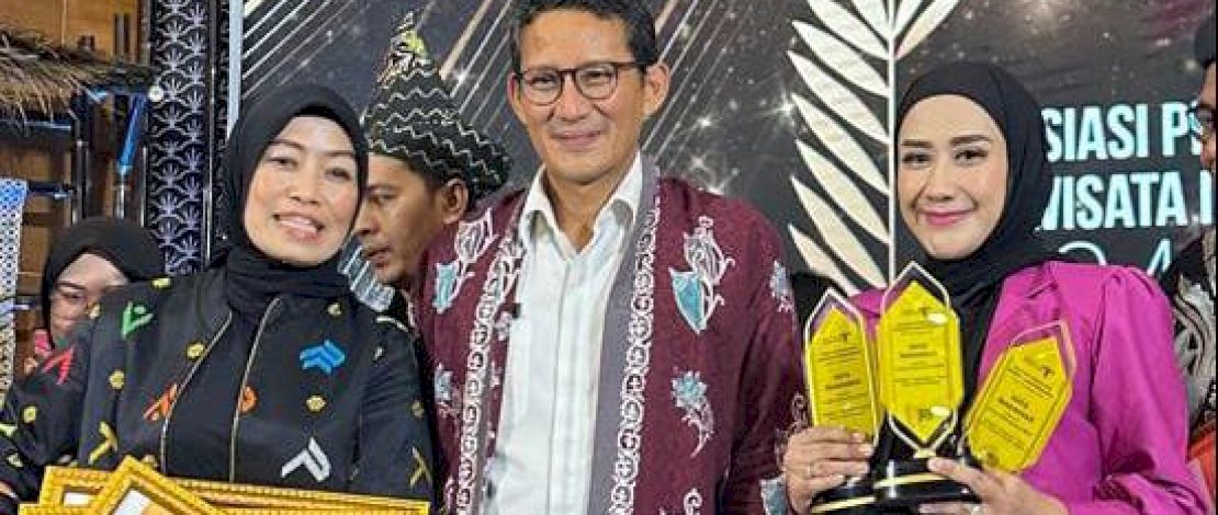 Dinas Pariwisata Kota Makassar kembali menorehkan prestasi membanggakan dengan meraih tiga penghargaan dalam ajang Apresiasi Pemasaran Pariwisata Indonesia (APPI) 2024, yang diselenggarakan Kementerian Pariwisata dan Ekonomi Kreatif. 
