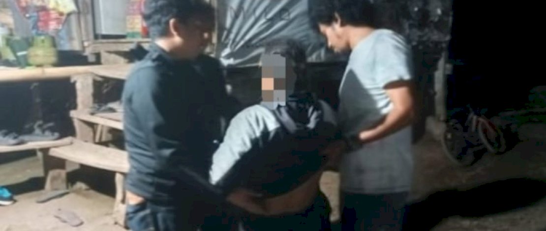 Polisi menangkap pelaku penyebaran video porno. (IST) Polisi menangkap pelaku penyebaran video porno. (IST)