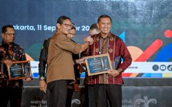 Anugerah Keterbukaan Informasi Publik, Poltekpar Makassar Kembali Raih Predikat Informatif